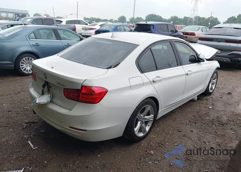 2015 BMW 328 Xi Sulev из США, поврежденный, VIN WBA3B5G53FNS15693